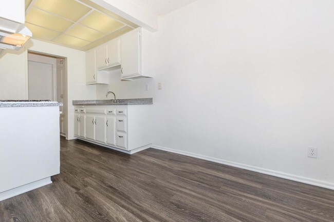 Photo - La Ramada Apartment Homes