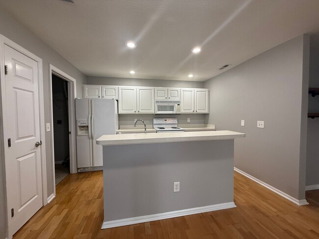 Photo - 5604 Vintage Pl