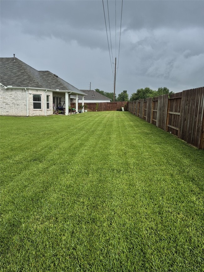 2002 Flatland Dr