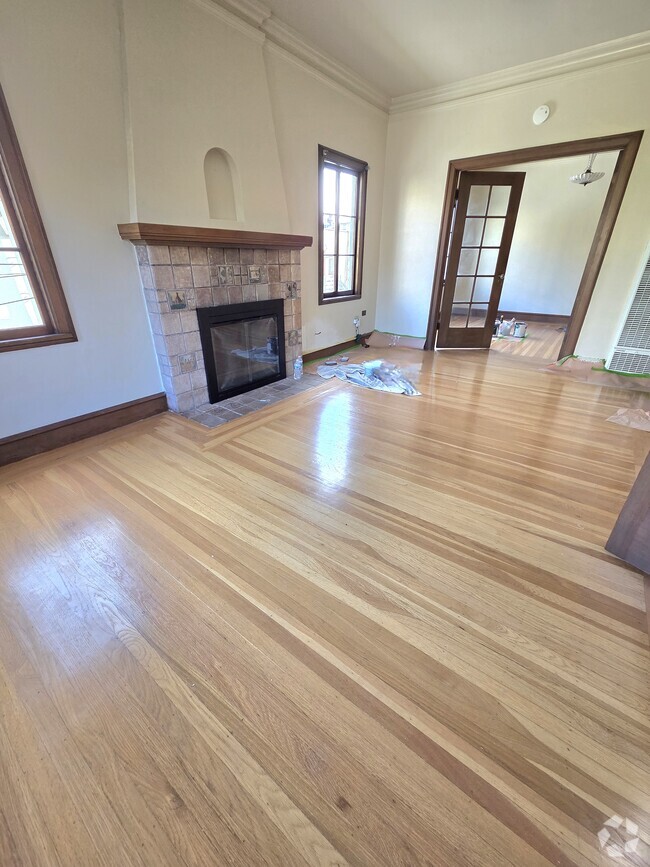 Building Photo - 1830 Walnut St Unit 1 Rental