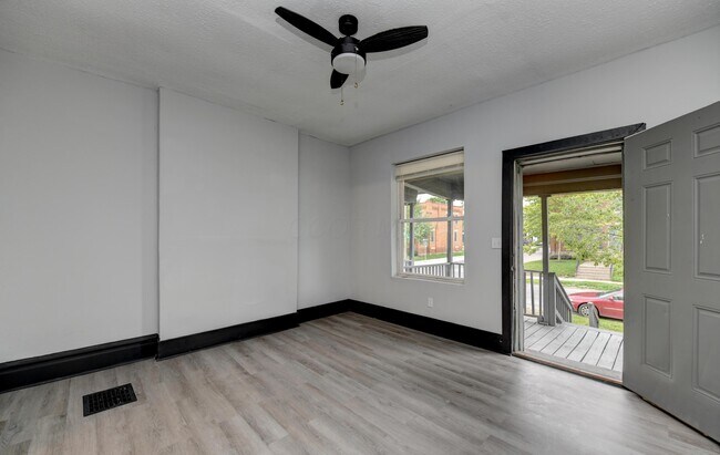 Photo - 814 S Ohio Ave