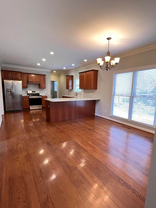 Photo - 4320 Creek Valley Way