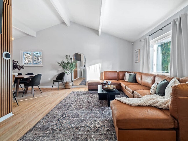 676 Treeside Dr Unit SI ID1496089P