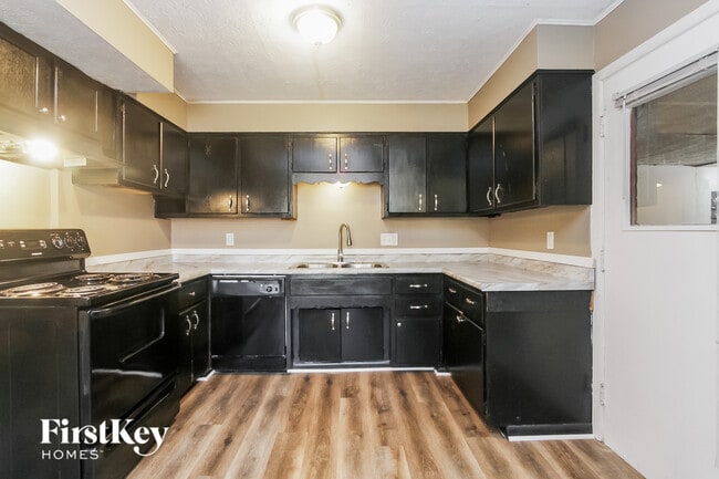 Photo - 3223 Vincz Dr