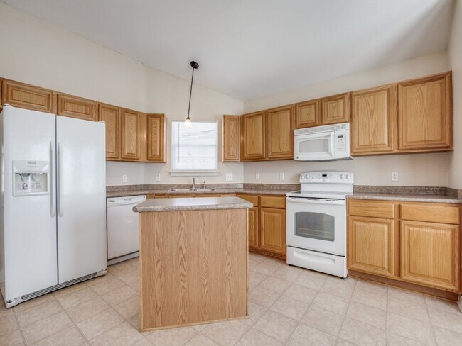 Photo - 6102 Still Meadow