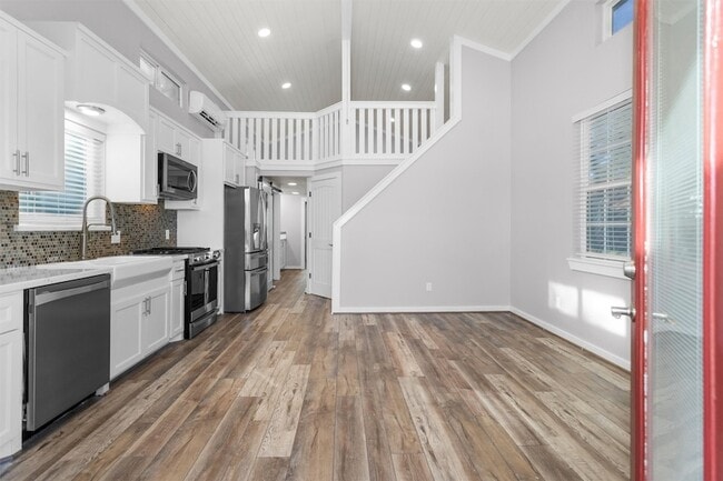 Photo - 12922 Longstreet Rd