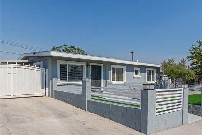 1028 Nassau Dr