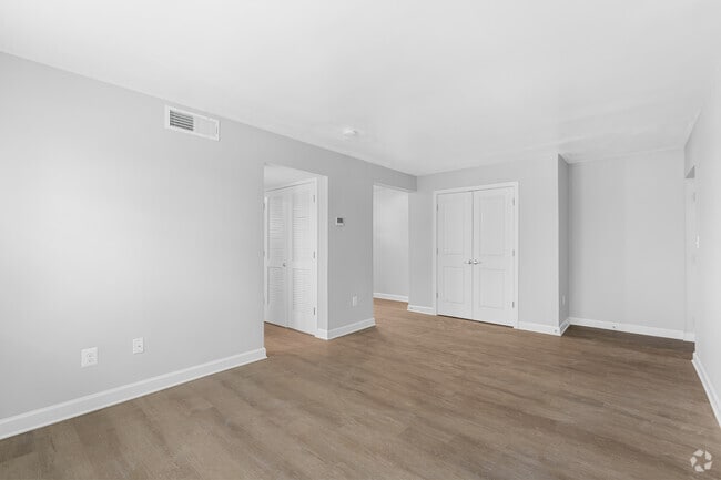 Unit 101 - 1BR, 1BA - 599SF