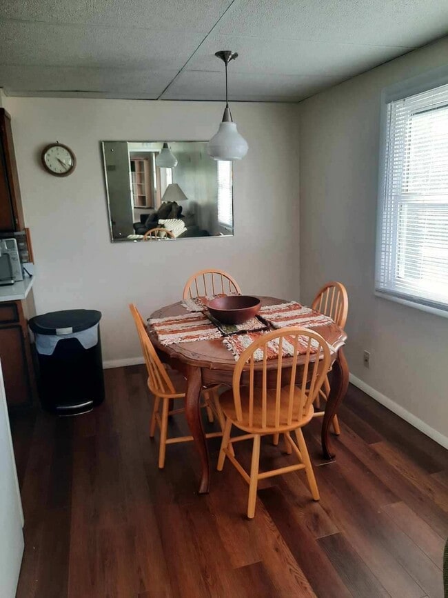Dining Area - 1164 Milton Tpke