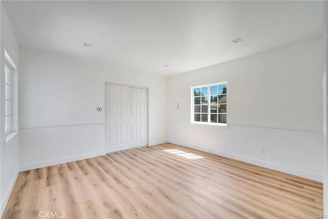 Building Photo - 8178 Chestnut Ave Unit 1 Bedroom apartment