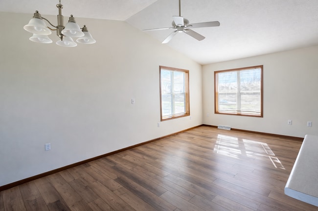 Photo - 514 Unit 2716