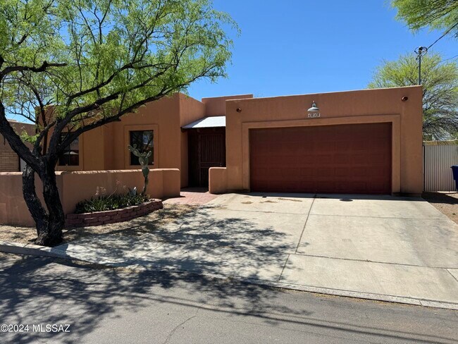 Photo - 1717 N Baxter Dr