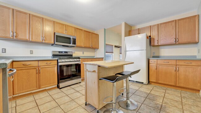 Photo - 752 Park Rd NW Unidad Main