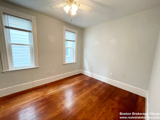 Photo - 65 Roseclair St Unit 1
