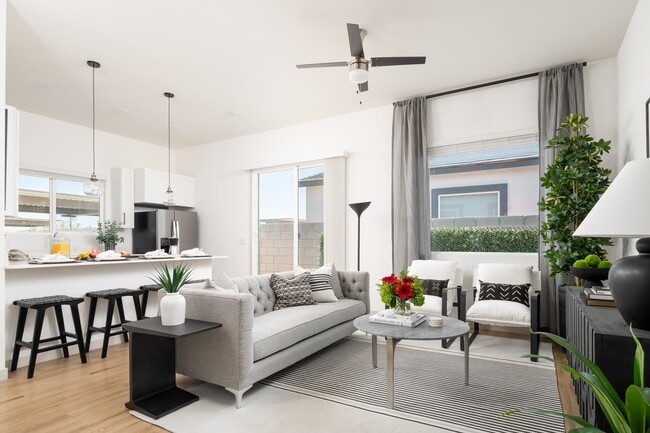 Photo - Bungalows at Whitehawk Lake