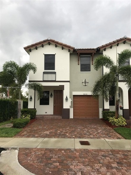 Building Photo - 8806 NW 103rd Ave Rental