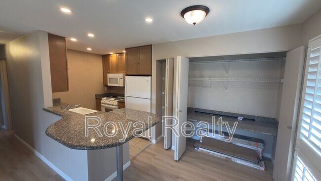 Photo - 480 Kenolio Rd Unit #21-202