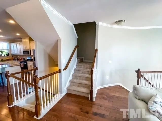 Photo - 5417 Cambridgeshire Loop