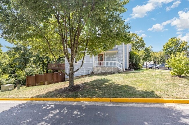 Photo - 7301 Castleberg Ct