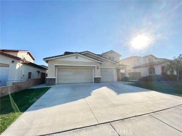 Building Photo - 13091 Jardene St