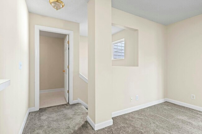 Photo - 4375 Crepe Myrtle Ct Unit E