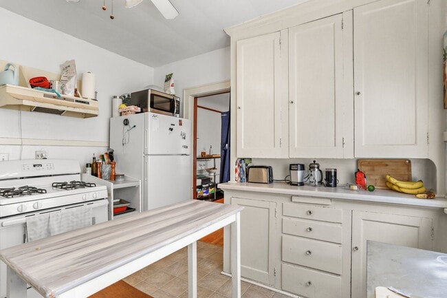 Photo - 1342 Rutledge St Unit 2