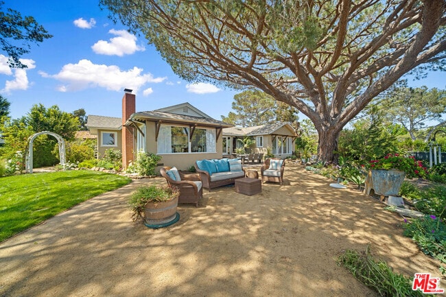 Building Photo - 28952 Selfridge Dr Rental