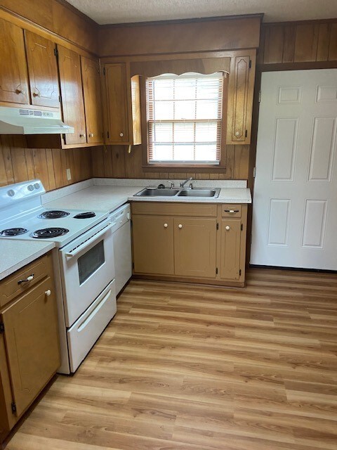 Photo - 319 Pelham Creek Dr