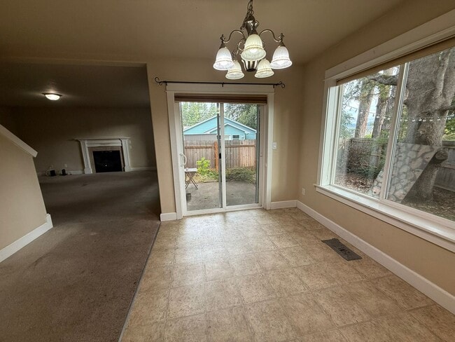 Photo - 3 Bedroom Home for Rent in Hood River