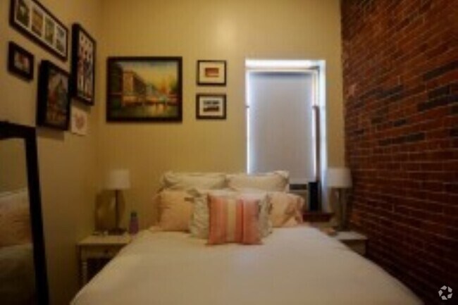 Building Photo - 471 Massachusetts Ave Unit 3-2 Rental