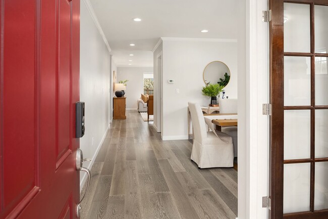 Photo - Stunning Redmond Ridge 4 bedroom