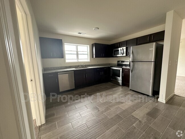 Building Photo - 1311 Broadway Rental