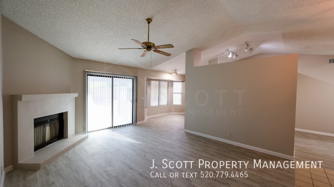 Photo - 8957 W Rose Ln