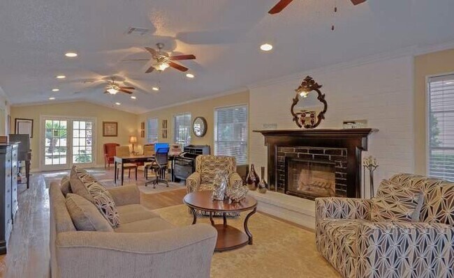 Photo - 1 bedroom in Houston TX 77014 Unit 1047
