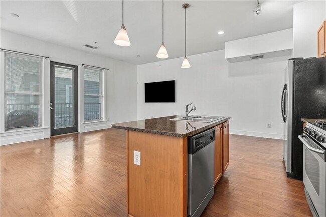 Photo - 1195 Milton Terrace SE Unit 2201