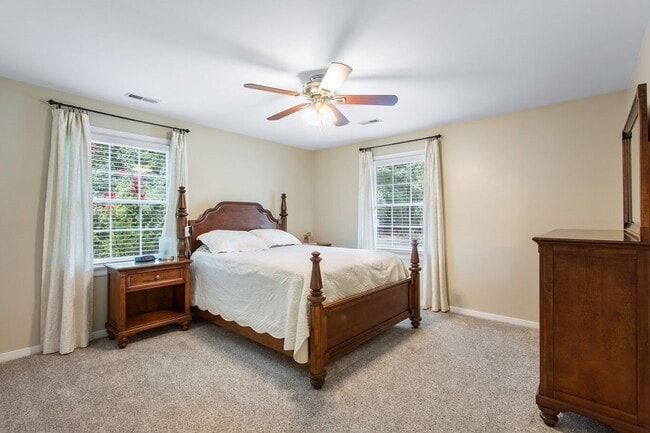 Building Photo - BEAUTIFUL 2200 SF RANCHER IN CHESTERFIELD
