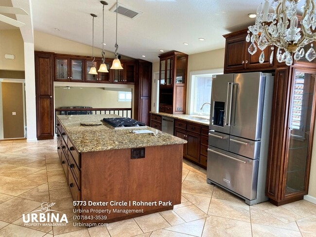 Photo - Spacious 4BR Golf Course Home in Rohnert Park with Open Floor Plan