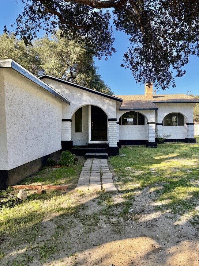 Photo - 21157 1/2 Placeritos blvd