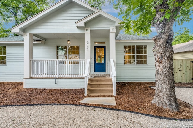 Photo - 321 Saint Francis Ave