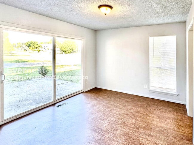 Photo - 6502 S 83rd E Ave