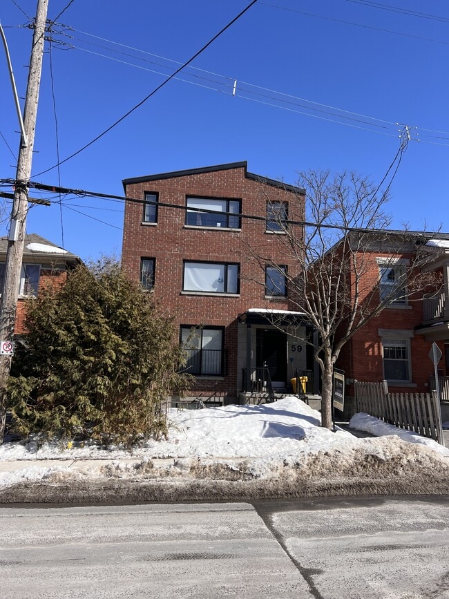 Photo - 59 Concord St N