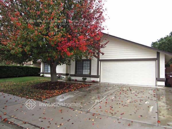 Photo - 13921 Pheasant Knoll Ln