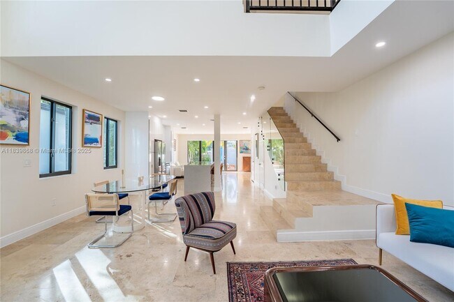 Photo - 2766 SW 33rd Ave