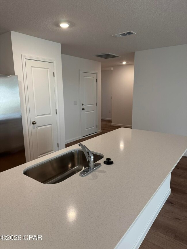 Photo - 3942 Lombard St