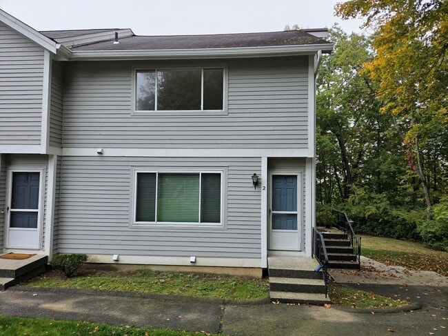 Building Photo - 151 Shelter Rock Rd Rental