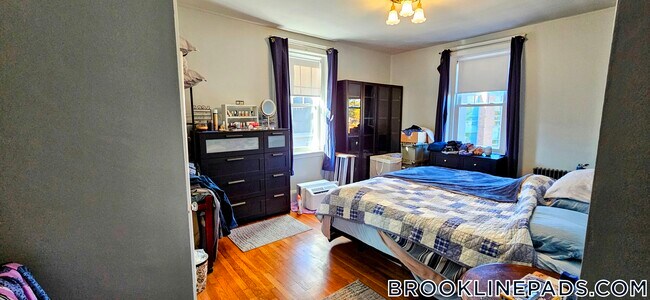 Photo - 52 Babcock St Unit 5