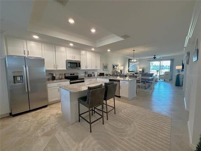 Photo - 14040 Heritage Landing Blvd