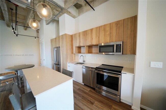 Building Photo - 7920 NE 2nd Ave Unit 413 Rental