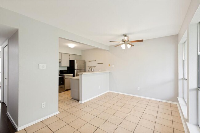 6910 Hart Ln Unidad 414