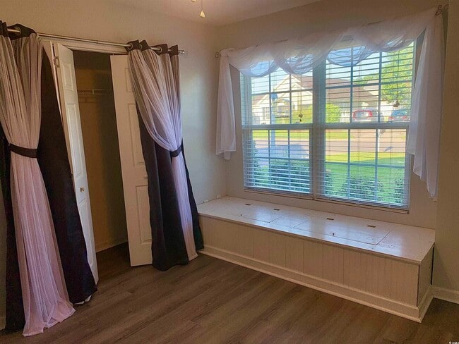 Photo - 4857 Southgate Pkwy